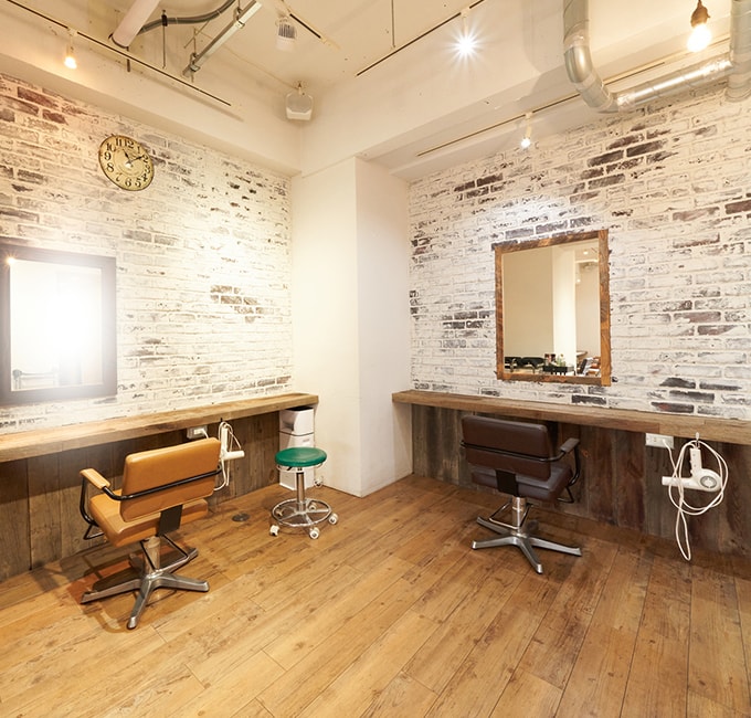 ネイルサロン・美容室