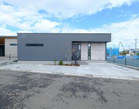 【平屋モデルハウス】四街道市小名木-ラグナタウンASAHI-18号棟 アイキャッチ画像