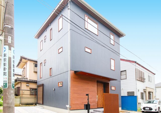 ２×６で３階建ての家